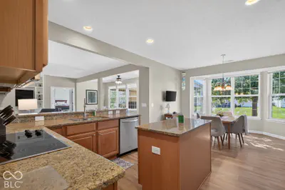 16171 Oakford Trail, Fishers - 27