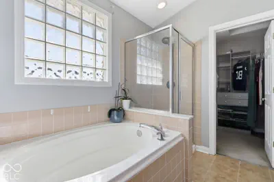 8035 Meadow Bend Lane, Indianapolis - 36