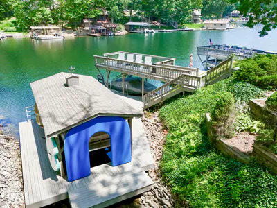 6250 Grosbeak Court, Nineveh - 30