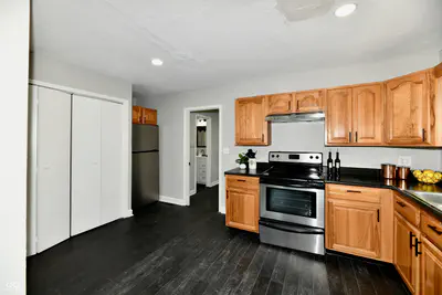 129 E McKenzie Road, Greenfield - 22