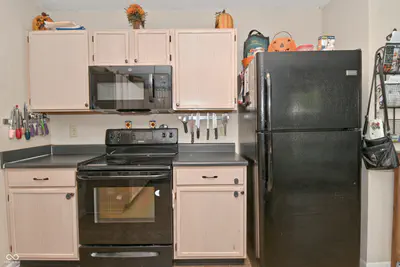 2372 Shadowbrook Drive, Plainfield - 22