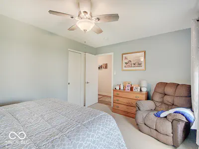 5742 Deer Valley Court, Columbus - 20