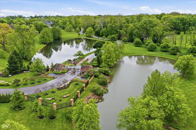 1 Woodard Bluff, Zionsville - 9
