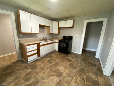 2717 S Moreland Avenue, Indianapolis - 6