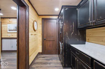7813 W 50 S, Morgantown - 33