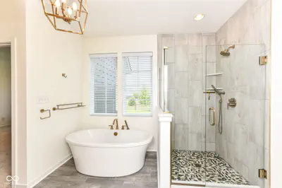 15679 Woodford Drive, Westfield - 25