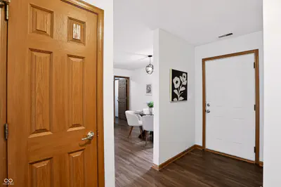 10680 Ashview Drive, Fishers - 5