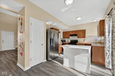 1893 Osman Drive, Avon - 11