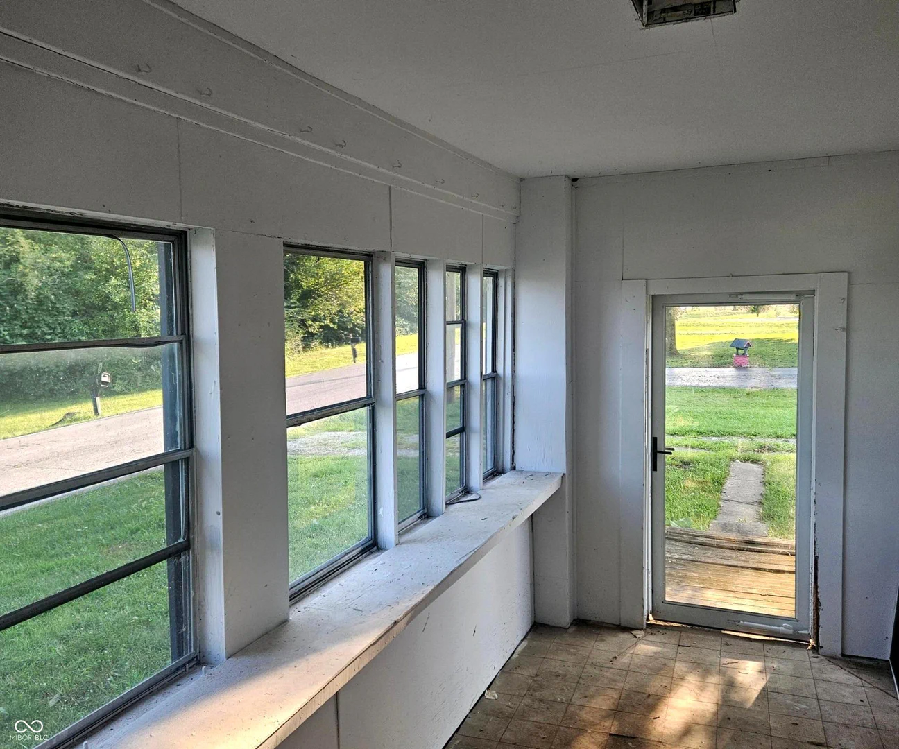 4106 600, Shelbyville