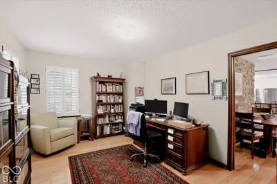 12108 Windsor Drive, Carmel - 26