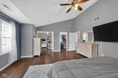 8642 Black Stone Xing, Avon - 30