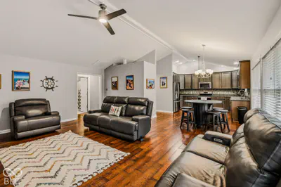 8616 Riser Drive, Nineveh - 28