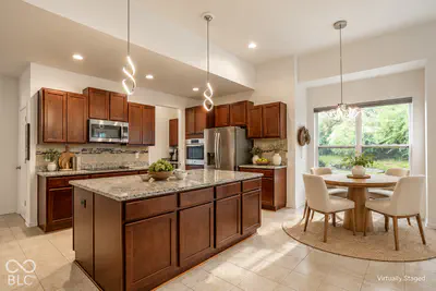 9235 Crystal River, Indianapolis - 9
