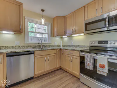 5456 N Capitol Avenue, Indianapolis - 8
