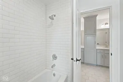 15479 Hidden Oaks Lane, Carmel - 85