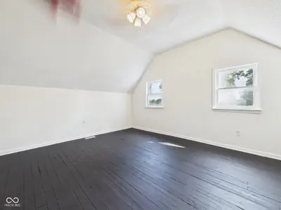 706 Walnut Street, Frankton - 23