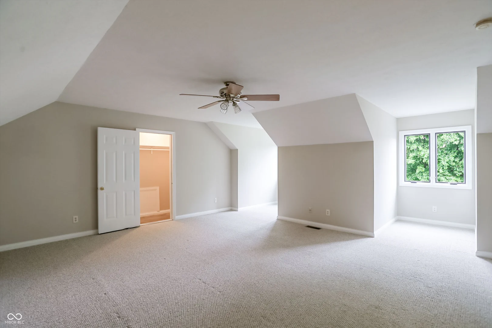 7818 Ashtree Drive, Indianapolis