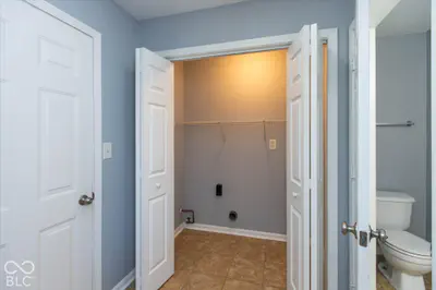 5526 Burning Tree Court, Indianapolis - 11