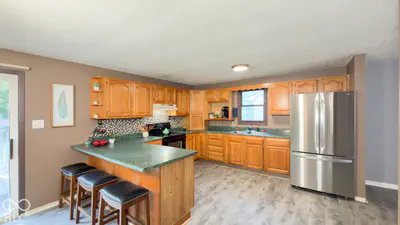 9545 Bono Road, Terre Haute - 18