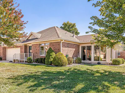 5701 Kensington Way N, Plainfield