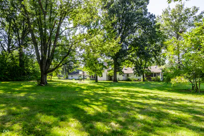 6301 800, Zionsville - 27