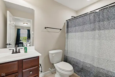 12248 Hawks Nest Drive, Fishers - 50