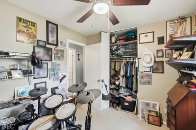 1209 Almond Drive, Plainfield - 20