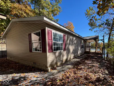 1457 Spirea Court, North Vernon