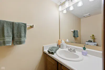6551 Calla Lily Drive, Indianapolis - 32