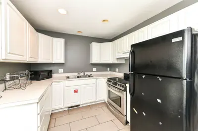 2426 56th Street, Indianapolis - 10