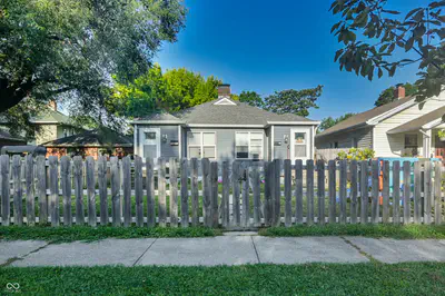 710-712 Pleasant Run Parkway North Drive, Indianapolis - 2
