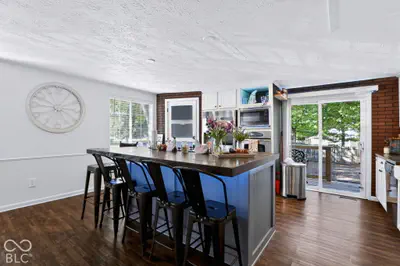 6524 Breeds Hill Court, Indianapolis - 4