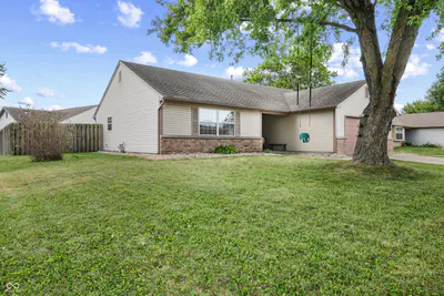 6039 Janel Circle, Indianapolis - 2