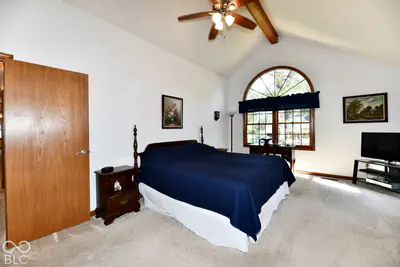 7061 Carrie Drive, New Palestine - 12
