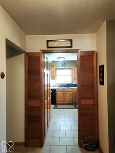 1345 Crest Court, Plainfield - 8