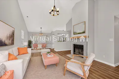 9741 Roxbury Drive, Fishers - 5
