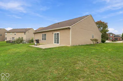 2349 Cole Wood Circle, Indianapolis - 24