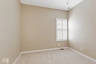1628 Foxmere Boulevard, Greenwood - 19