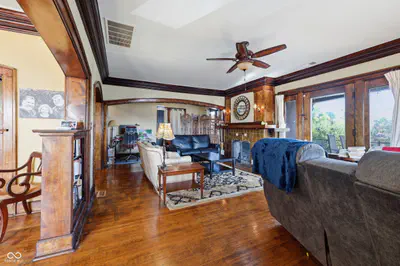 37 Fall Creek Parkway South Drive, Indianapolis - 32