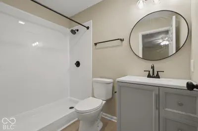 9904 Comb Run Court, Avon - 10