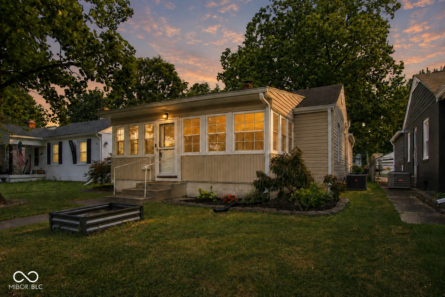 137 4th Avenue, Beech Grove