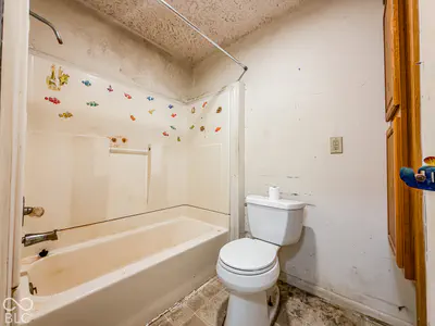 7402 Oak Avenue, Indianapolis - 35