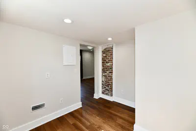1526 N B Street, Elwood - 30