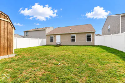 1003 Belvedere Drive, Shelbyville - 25