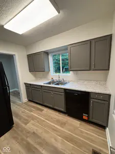 4838 E Young Avenue, Indianapolis - 14