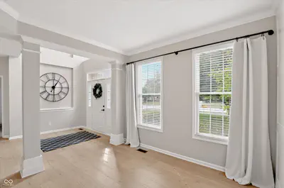 8838 Pin Oak Drive, Zionsville - 9