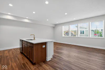 1651 Lexington Avenue, Indianapolis - 11