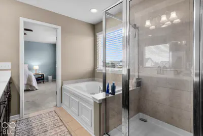 15975 Viking Meadows Drive, Westfield - 26
