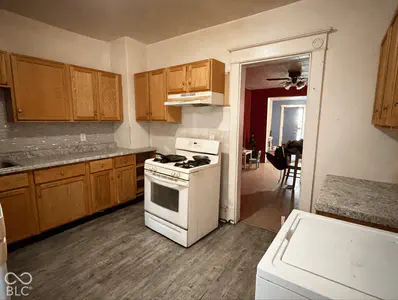 1043 W 36th Street, Indianapolis - 6