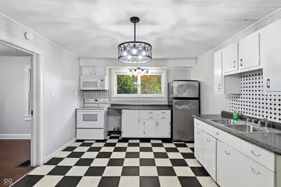 9140 Hamilton Avenue, Indianapolis - 10